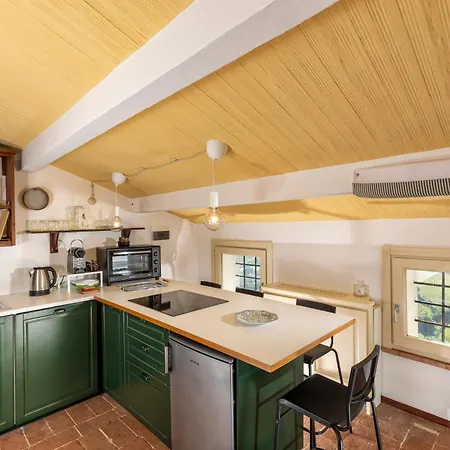 Il Vescovo, Incredible Attic In Center Of Montepulciano, Luxe Apartment