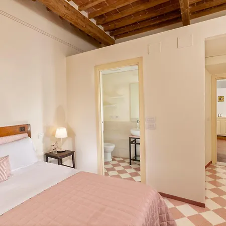 Il Vescovo, Incredible Attic In Center Of Montepulciano, Luxe